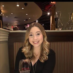 Meet your Posher, Gina